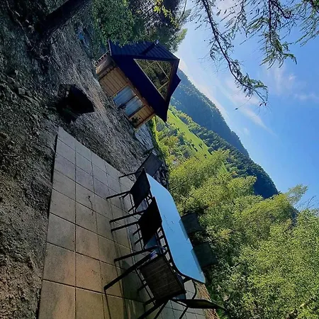 Na Zboczu Ochotnica Górna